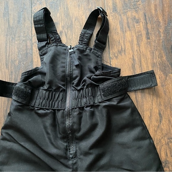 Cat & Jack Kids Snow Bib - Picture 10 of 13